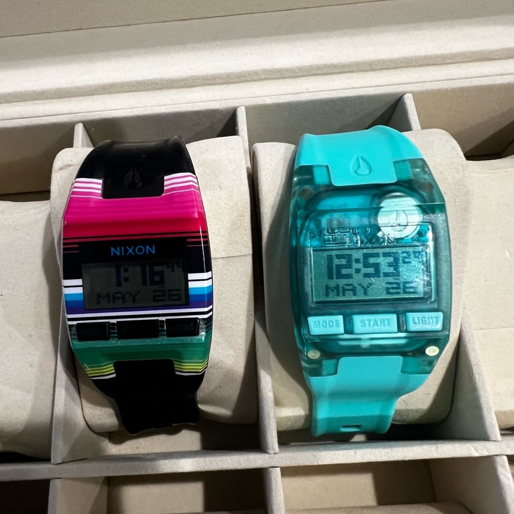 Nixon Smartwatch Collection Black and Blue